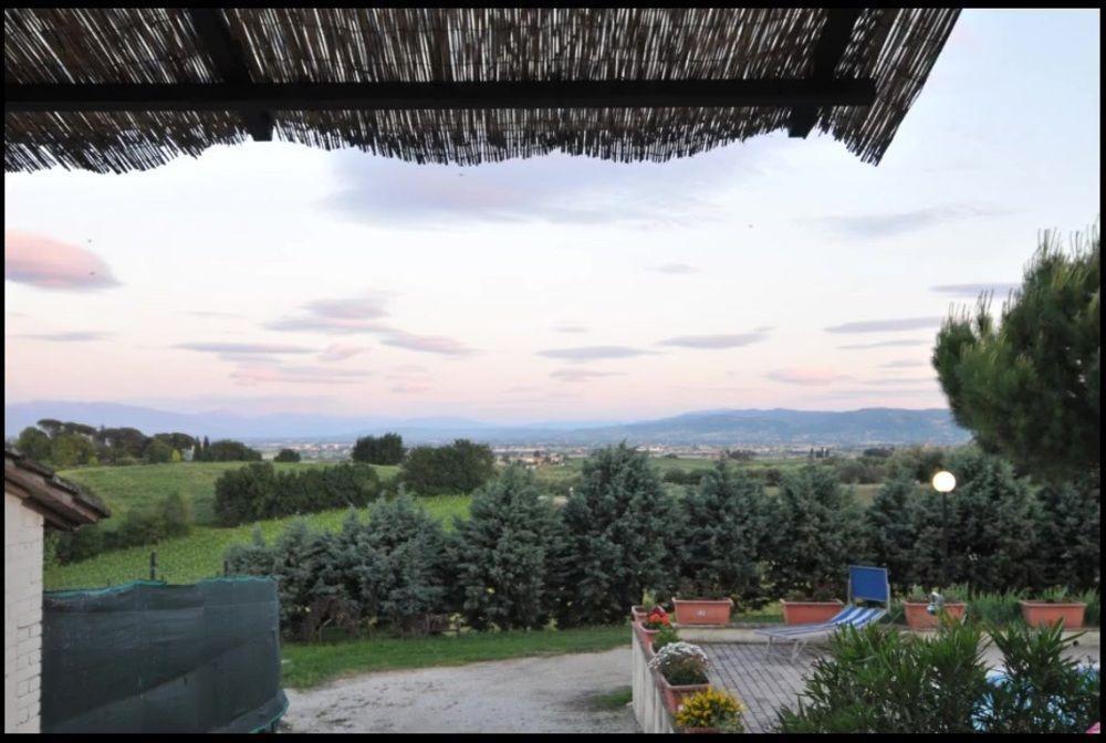 拉吉娜斯特雷乡村民宿 Civitella D'Arna 外观 照片